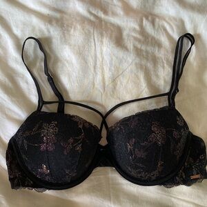 Victoria’s Secret pink bra